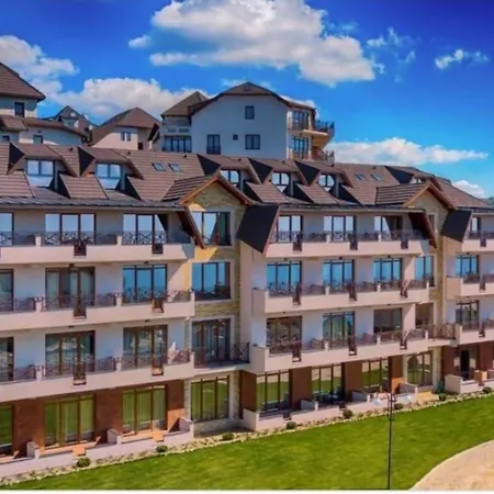 Milmari Premier40 Апартаменты *