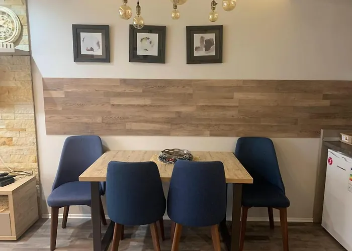 Milmari Premier40 公寓 *