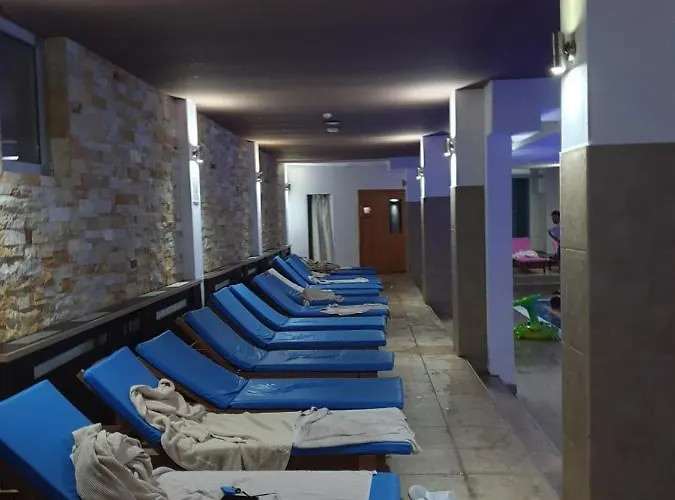 Milmari Premier40 公寓 *